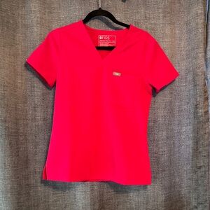 FIGS Catarina One-Pocket Scrub Top